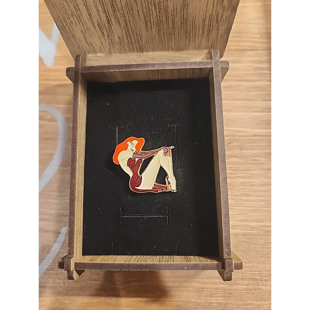 Jessica Rabbit‎ Glamour Who Framed Roger Rabbit Glitter Pins Bootleg/Fantasy